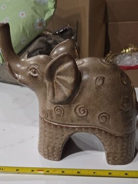 Source Unknown Brown Ceramic Elephant Figurine